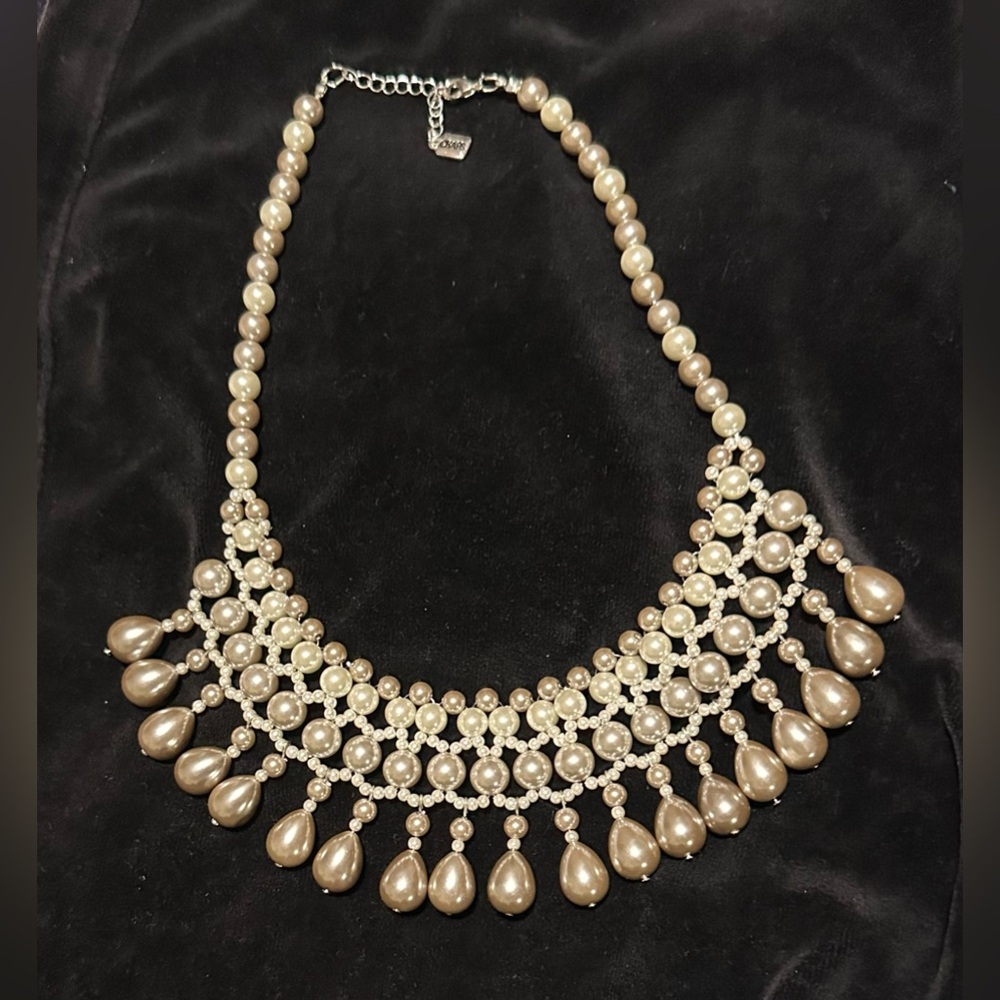 Chaps Elegant Faux Pearl Bib Statement Necklace in Grey or Silver and White